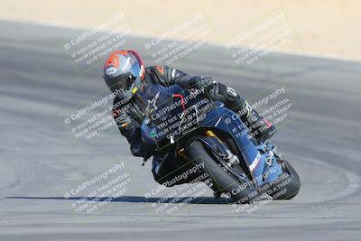 media/Nov-15-2024-CVMA Friday Practice (Fri) [[b142d29251]]/4-Group 4 and Trackday/Session 2 (Turn 10)/